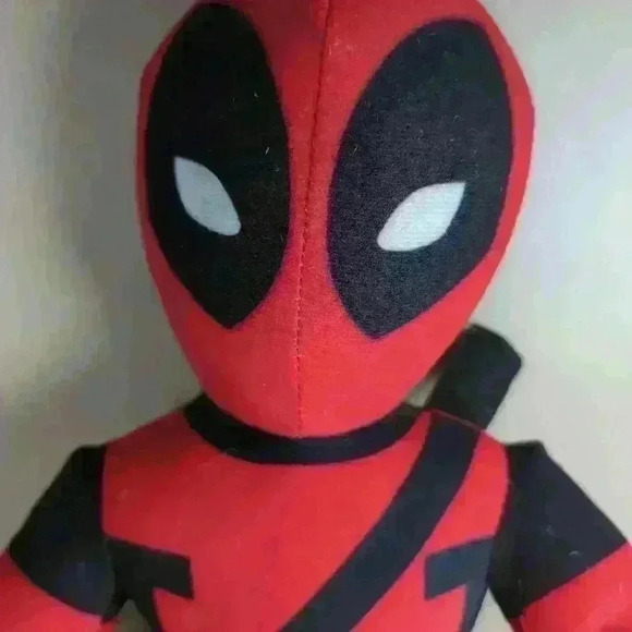 Marvel Comics 'Deadpool' 14  Inch Stuffed Plush Toy - Used But Still Awesome! - Picture 3 of 6